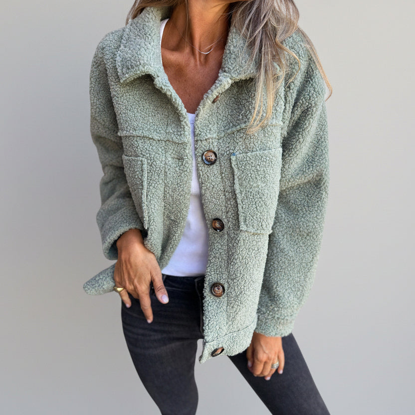 Ângela | Casaco Curto com Pelo